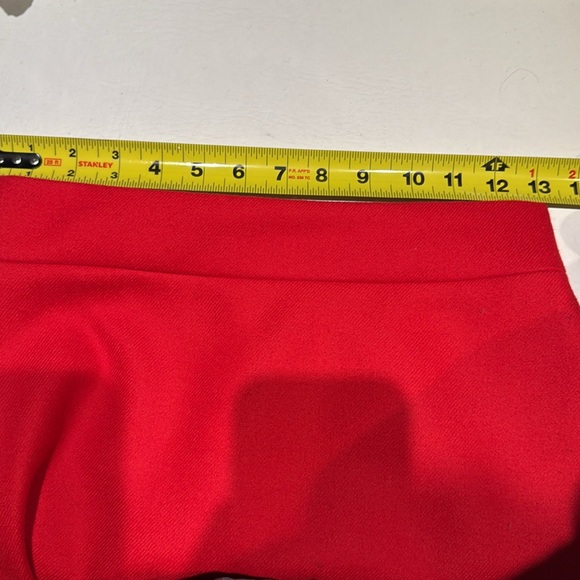 Be my valentine! Jcrew pencil skirt - Picture 4 of 5